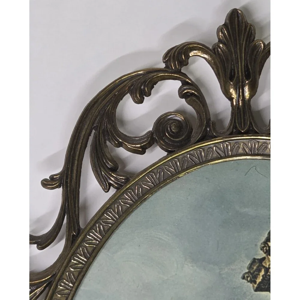 Vintage Italian Metal Oval Picture Frame Wall Hanging Brass Patina 12.5